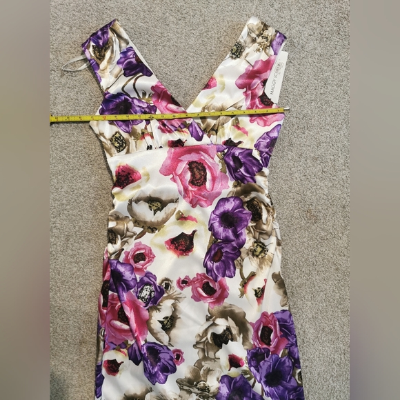 Maggy London floral dress size 8 - Picture 2 of 5